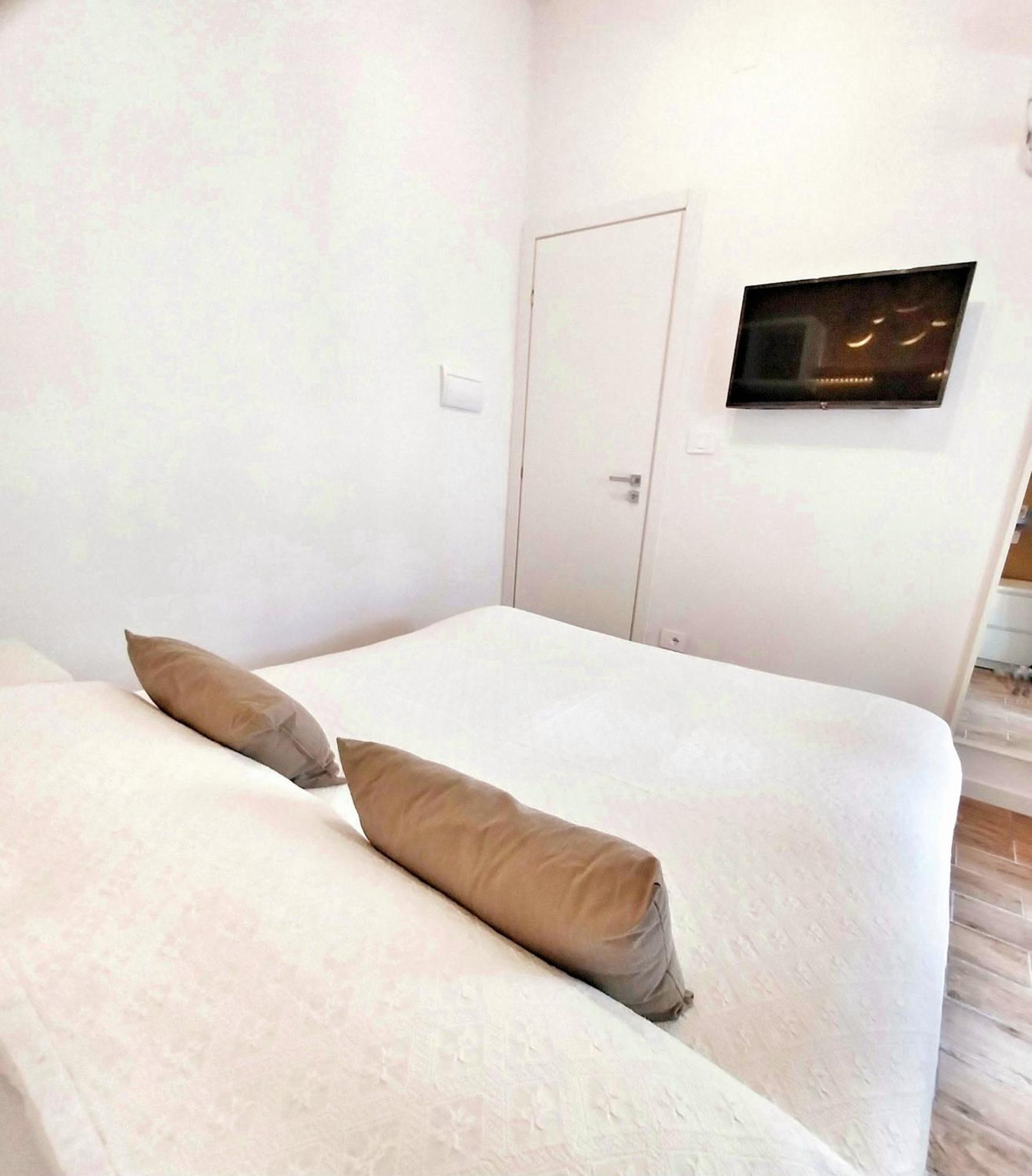 Attic Apartment Рапалло Екстер'єр фото